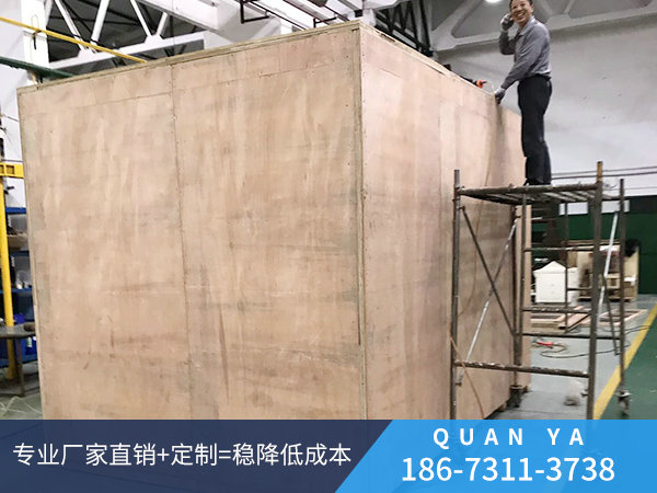 大型設備箱 大型設備箱